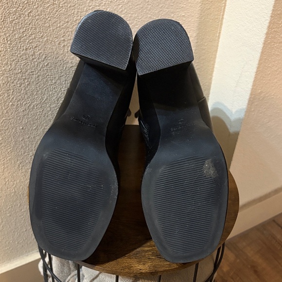 Dream Pairs Black Chunky Heel Boots - Picture 4 of 6